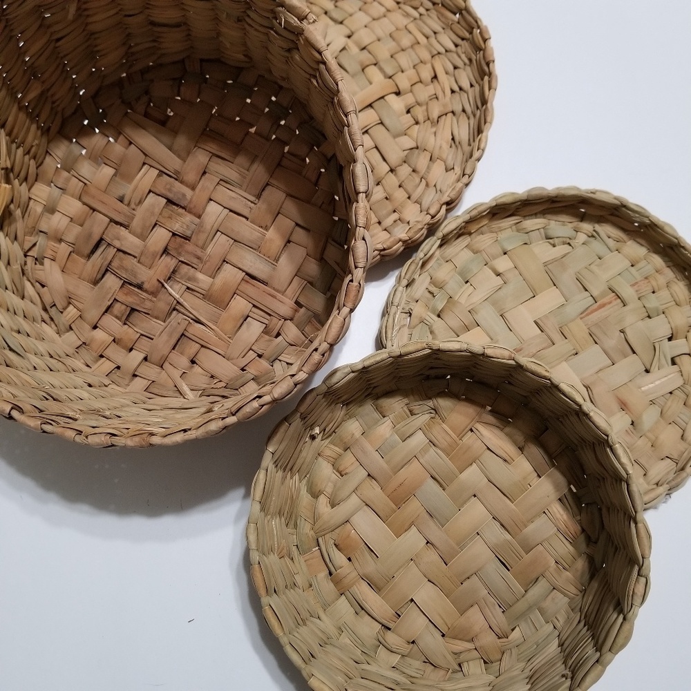 Vintage Nesting Basket Set